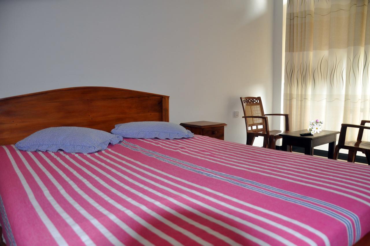 Hotel Pearl Gate Chilaw Exteriér fotografie